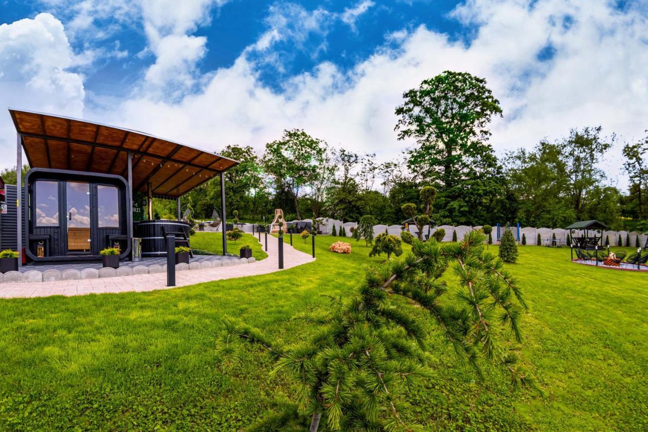 Pensiunea Valea Magurii Novaci-Străini Buitenkant foto